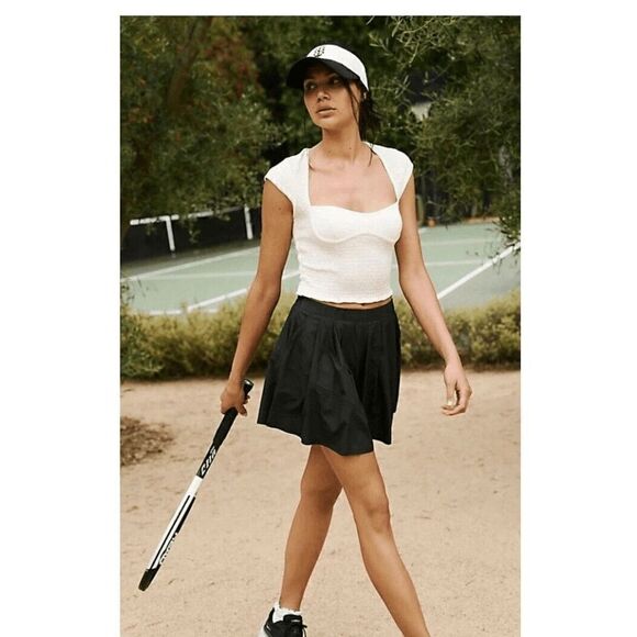 Free People White Strike A Pose Smocked Cropped Top Large NWOT - Picture 9 of 10